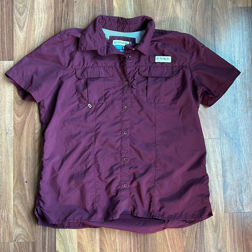 Magellan Outdoors Button Down Shirt